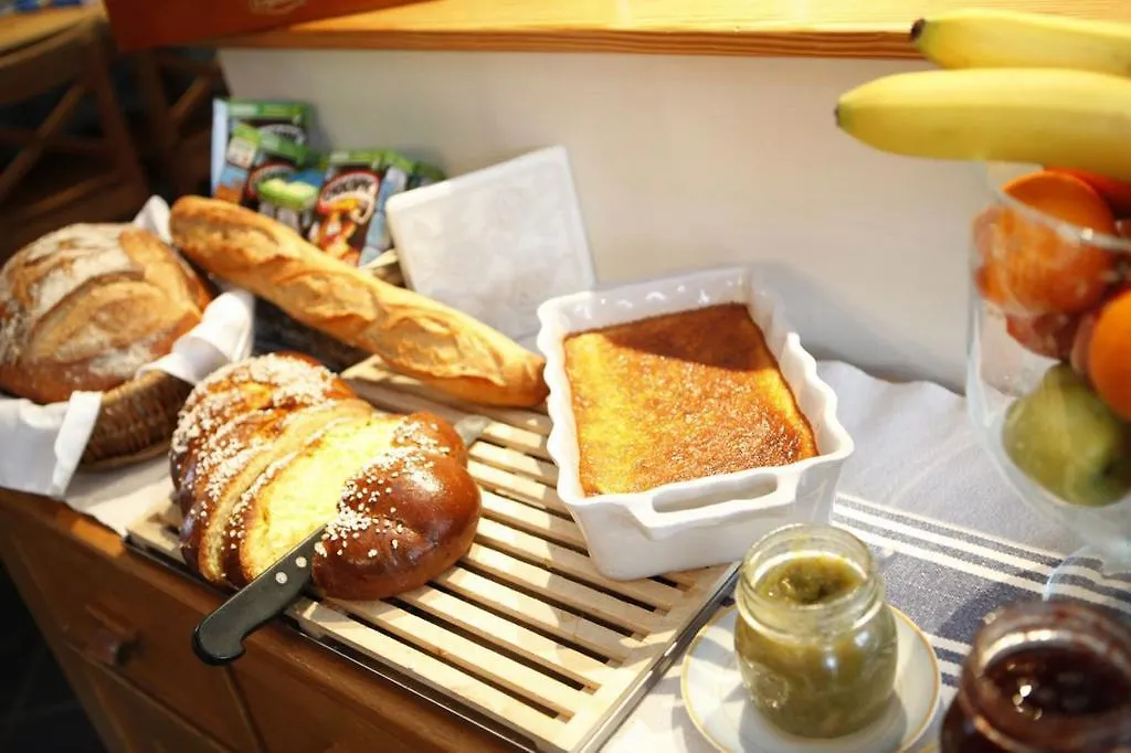 Chambres D'Hotes Losten Ar Gogues Tredarzec Bed & Breakfast